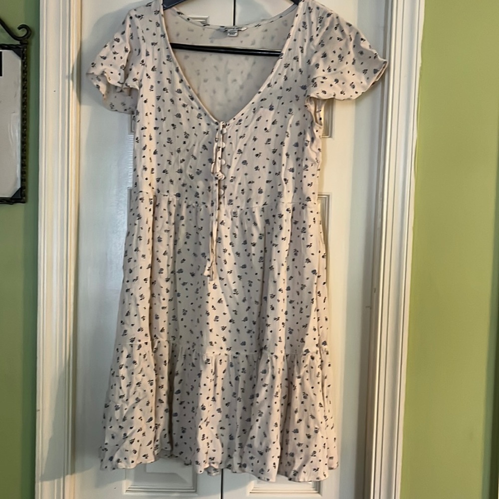 American eagle floral dress. Loose fit size small